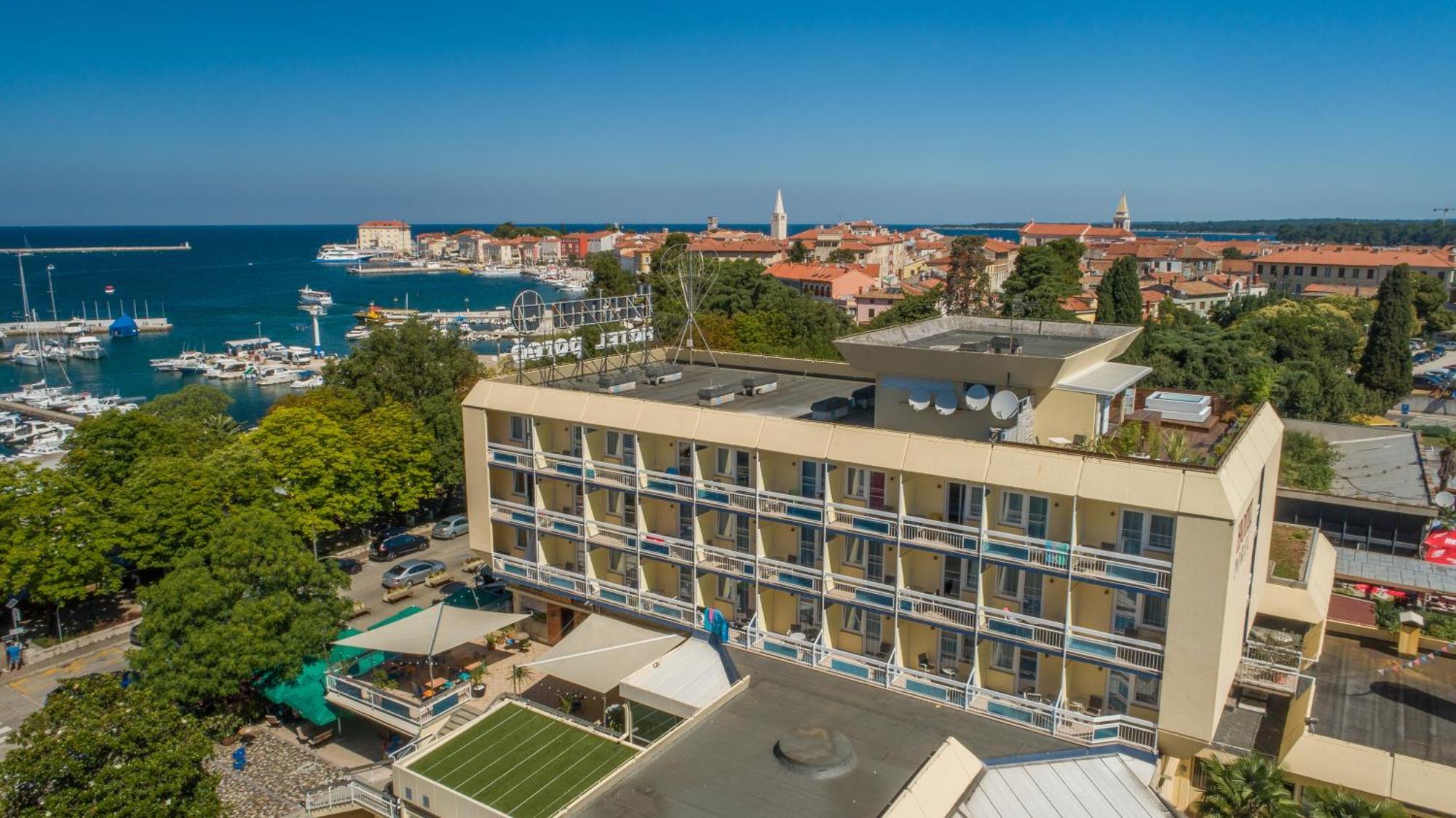 Hotel Poreč Exterior foto