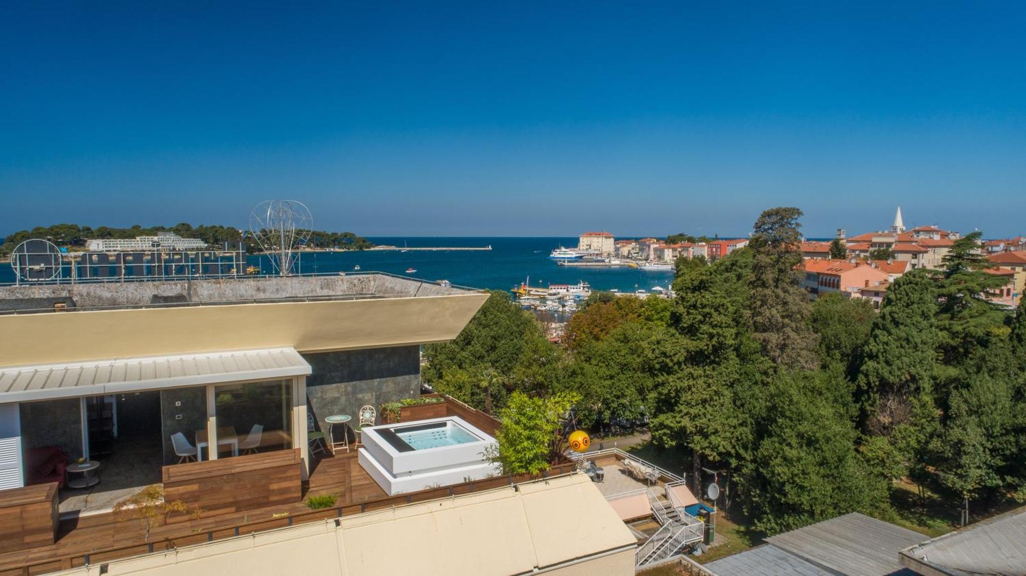 Hotel Poreč Exterior foto